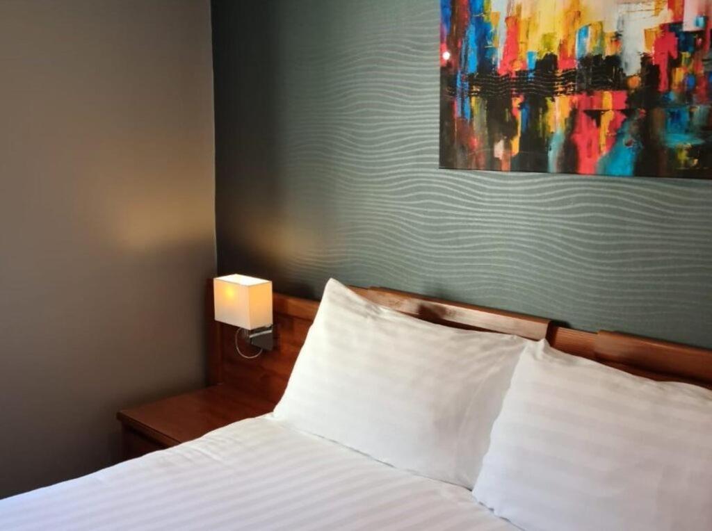 Briars Hall Hotel Burscough 外观 照片