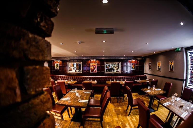 Briars Hall Hotel Burscough 外观 照片