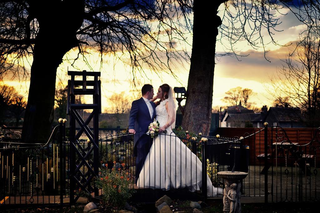 Briars Hall Hotel Burscough 外观 照片